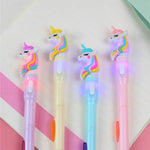 Galeri görüntüleyiciye yükle, Renkli Işıklı Unicorn Uçlu Kalem